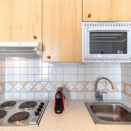 Le - Le By Interhome *
