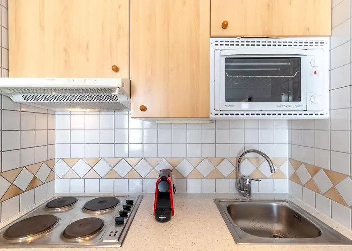 Le - Le By Interhome *